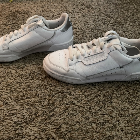 Addias shoes - Picture 3 of 5